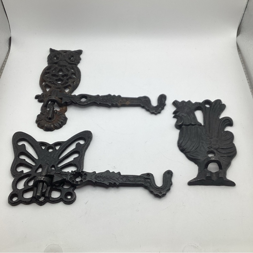 Cast Iron Owl Rooster Butterfly Wall Mount Swivel Arm Brackets Plant Hangers Lot
